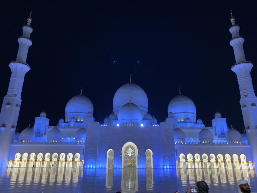 The Sheikh Zayed Grand Mosque located in Abu Dhabi. Different from most mosques, there is a viewing route for tourists that runs under the building and offers visitors a chance to view the mosque without interrupting prayer.