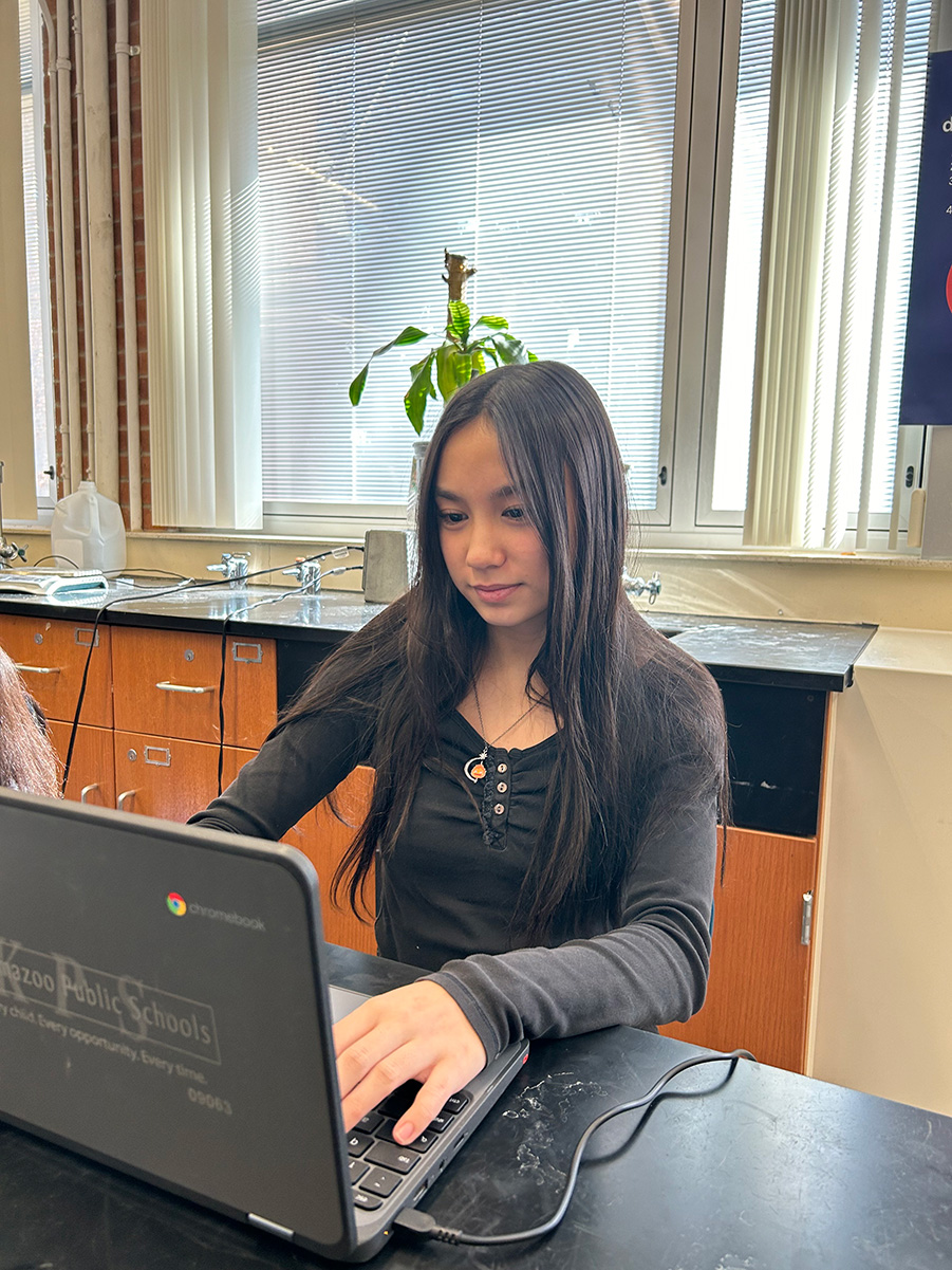 Kimora Nelson researches alternative fuels in her Environmental Science class. She is trying to determine other sustainable practices when it comes to energy use.
