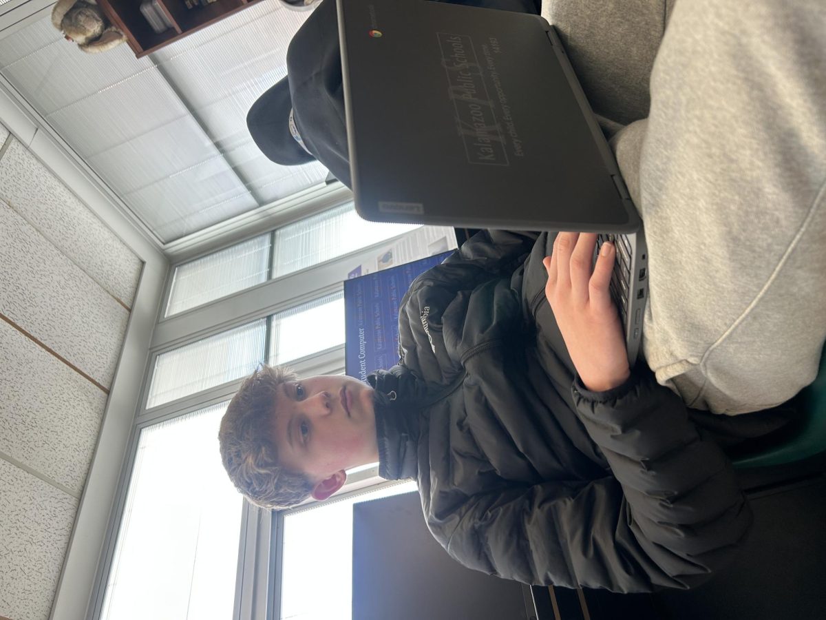 Freshman Brady Charles works on his project during Tisha Pankop’s fourth hour journalism class. He is focused on typing out his story for the assignment.